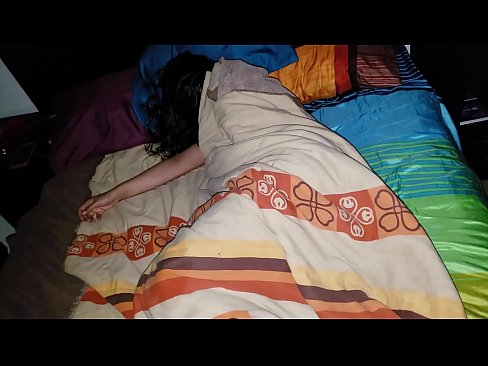 ❤️ Vicfilo kritikante sian junan duonpatrinon dum ŝi dormas. ☑ Porno vk ĉe eo.mass-pr.ru ️❤